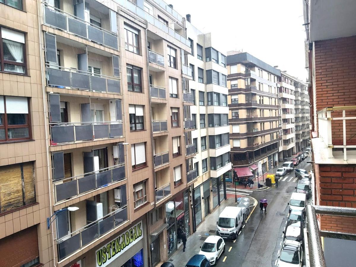 Leikerenea. Amplio Apartamento En Bermeo Exteriör bild